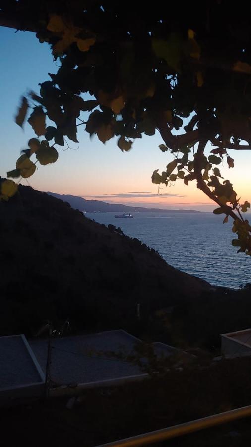 Vila Orizzonte blue Sarandë Esterno foto