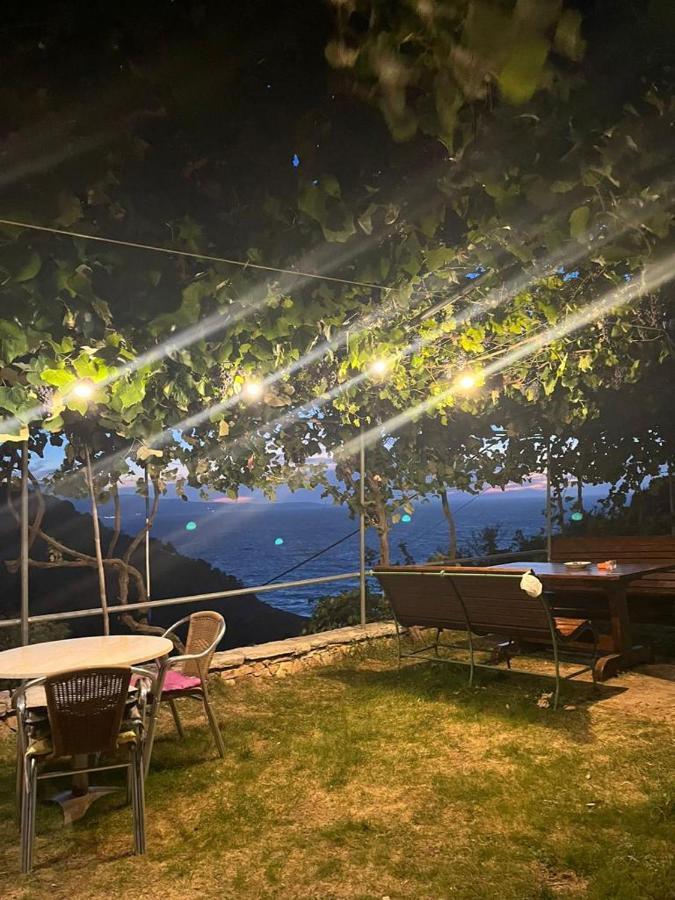 Vila Orizzonte blue Sarandë Esterno foto